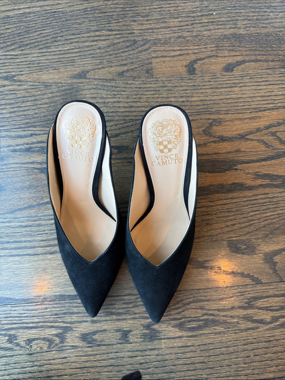 Vince Camuto Berodie Black Suede Pointed-Toe Slip-On Mules size 7 EUC - Picture 13 of 16